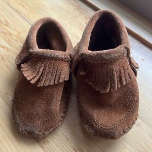 Toddler Minnetonka moccasins